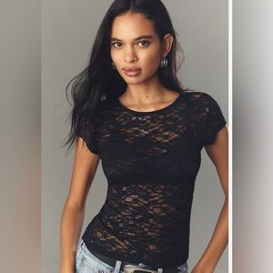 Chic Black Lace Short Sleeve Top Size Small